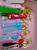 Link 3  : Keychain accessories with straps